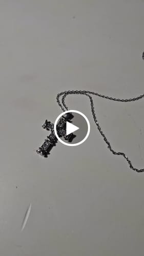 Customer video review of Collar Cross Deluxe