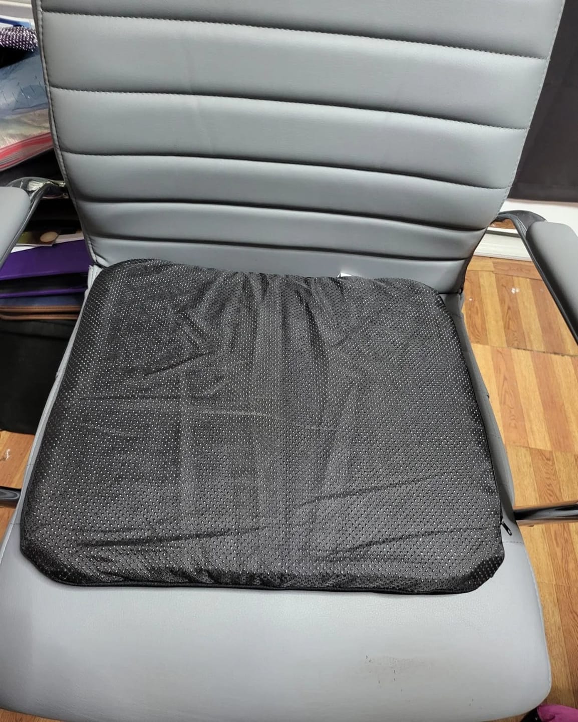 Customer photo review of XL Cooling Gel Seat Cushion