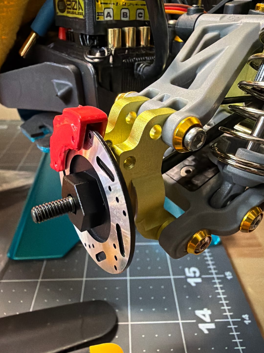 Customer photo review of Aluminum Rear Steering Hub For XTS-S10 Rally Car
