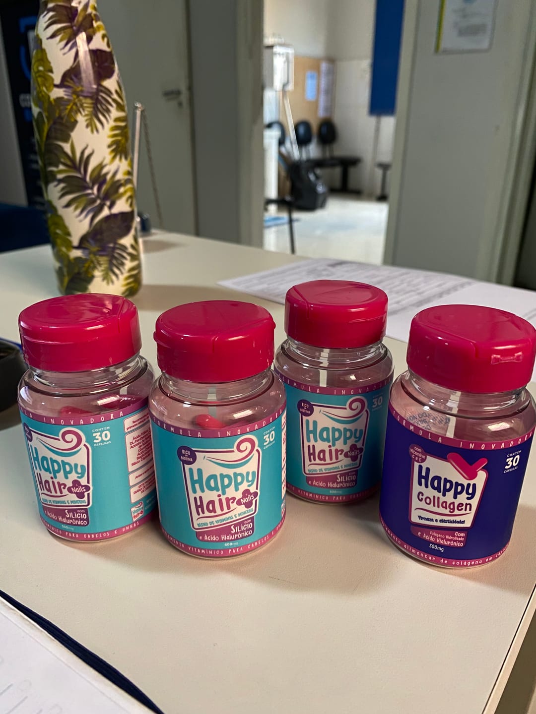 Customer photo review of Happy Hair 3 Potes + 1 Colágeno Grátis