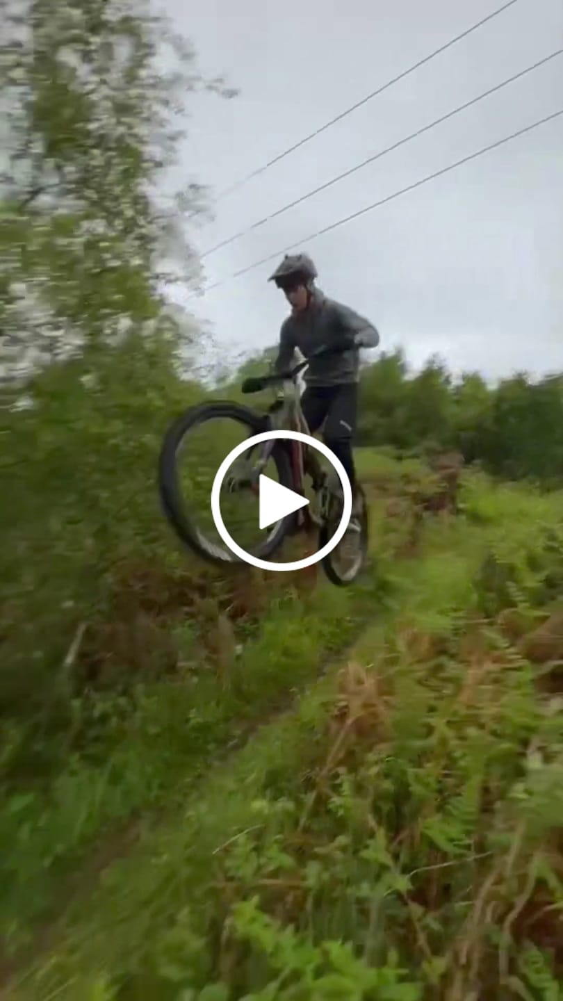 Customer video review of Tyrant | Trail Trouser | Black