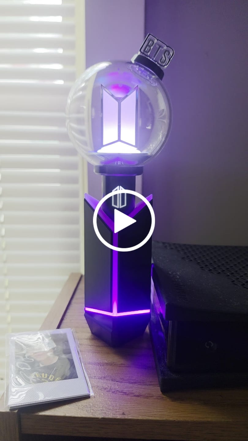 Customer video review of [3RD PRE-ORDER] BTS - OFFICIAL LIGHT STICK VER.4 PARTS BTS VER