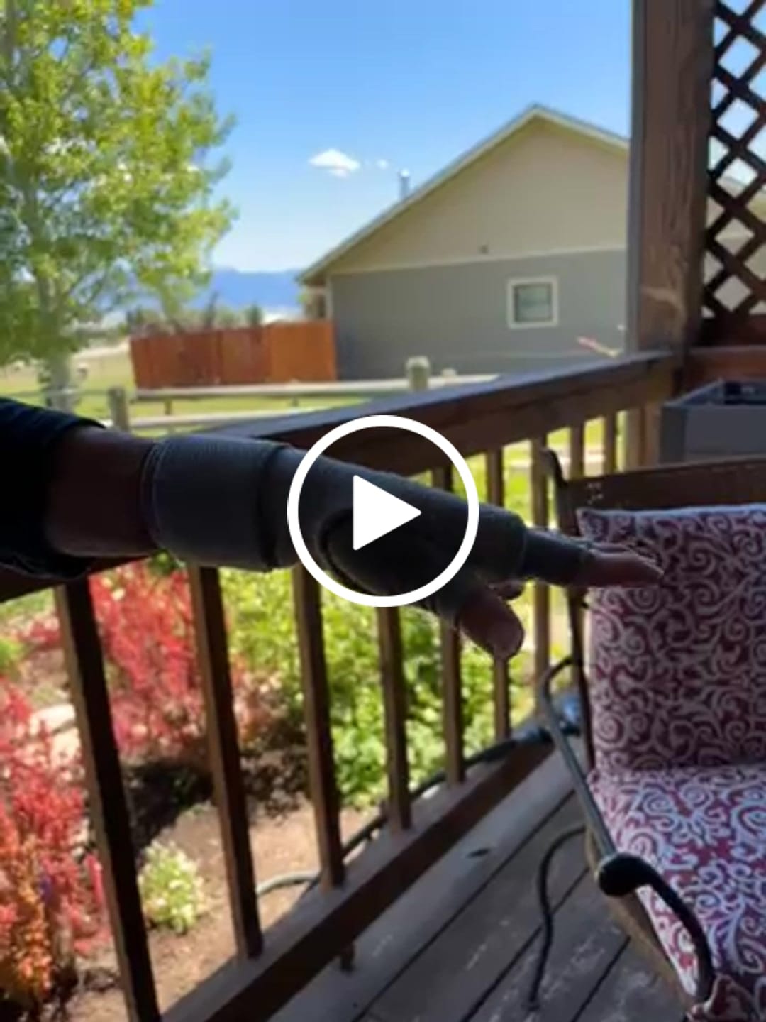 Customer video review of Premium Bamboo Wrist Sleeve