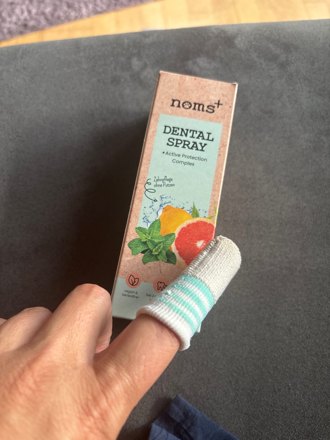 Customer photo review of Zpray für Hunde und Menschen gegen Zecken, Flöhe, Milben & Mücken