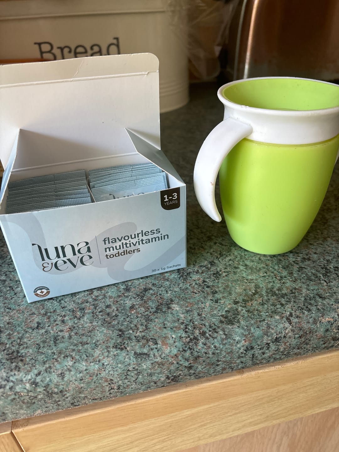 Customer photo review of Toddlers Multivitamin Powder