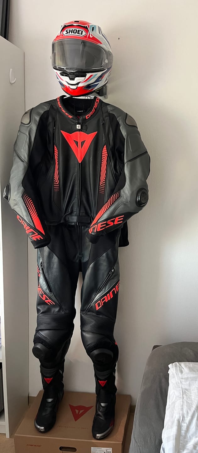 Customer photo review of PRO V4 - Midnight Black