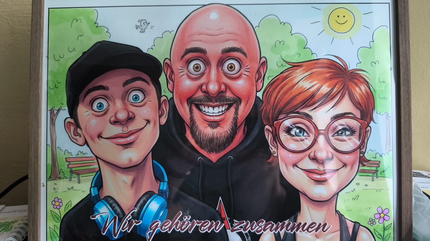 Customer photo review of ColorSketch Poster Dein Foto als handgezeichnete Karikatur