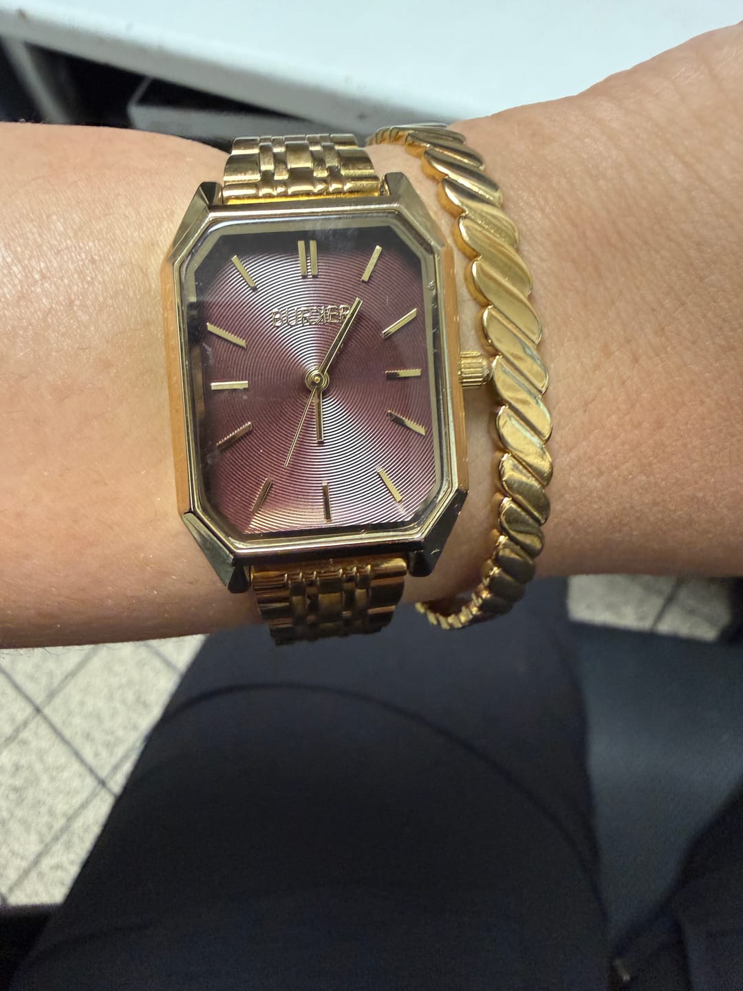 Customer photo review of Isabell Gold Burgundy
