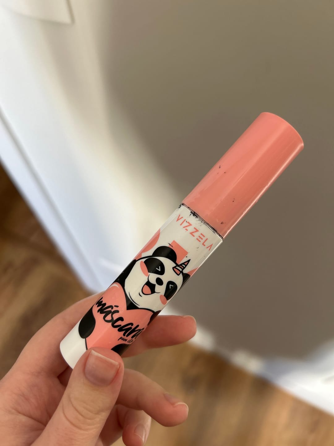 Customer photo review of Máscara Para Cílios Big No Panda Vizzela - Preta