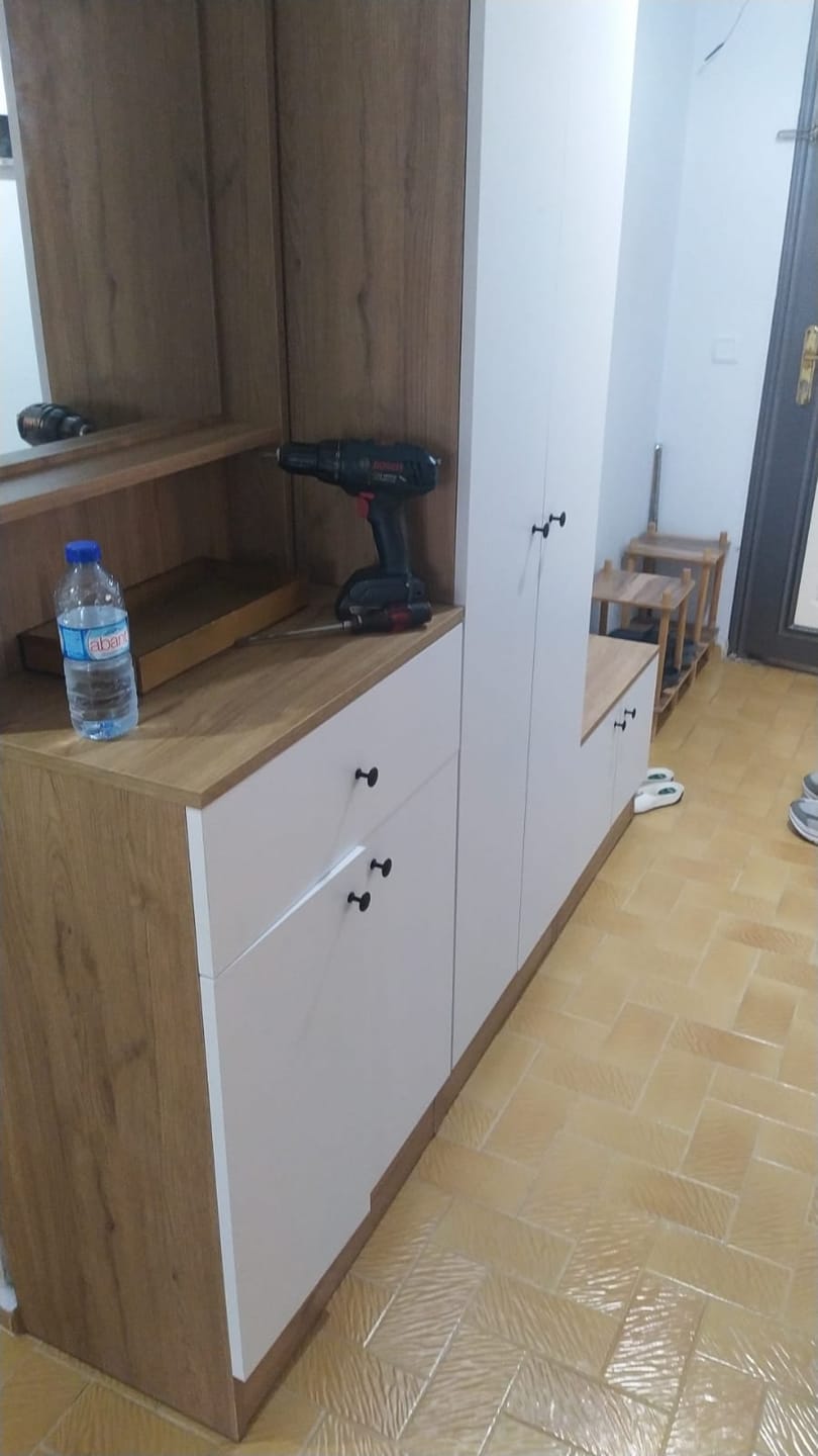 Customer photo review of Rani P6 Modern Çekmeceli Aynalı Raflı Portmanto Ayakkabılık Vestiyer Sepet Ceviz - Beyaz M2