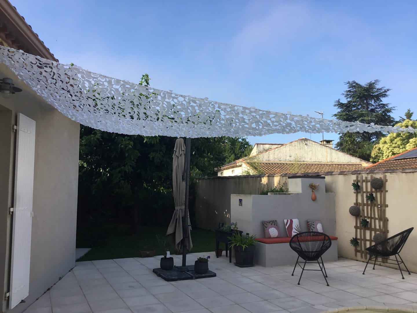 Customer photo review of Filet de camouflage triangulaire blanc