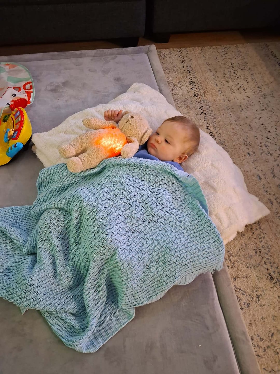 Customer photo review of Moonie Organic Humming Bear Sand