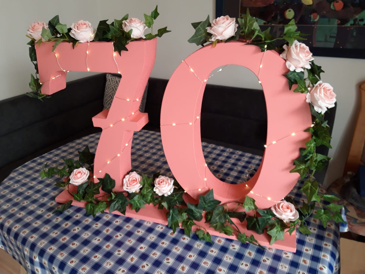 Customer photo review of 50 Stück künstliche Rosenköpfe – Seidenblumen für DIY, Hochzeitsdeko & Bastelarbeiten