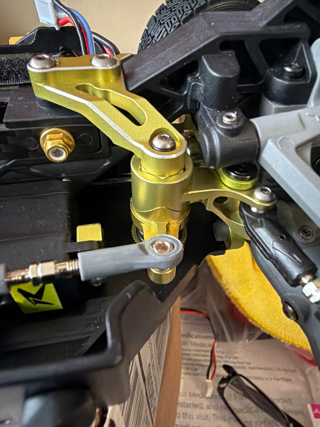 Customer photo review of Aluminum Servo Saver For RZ001 and 1/10 Rally Car