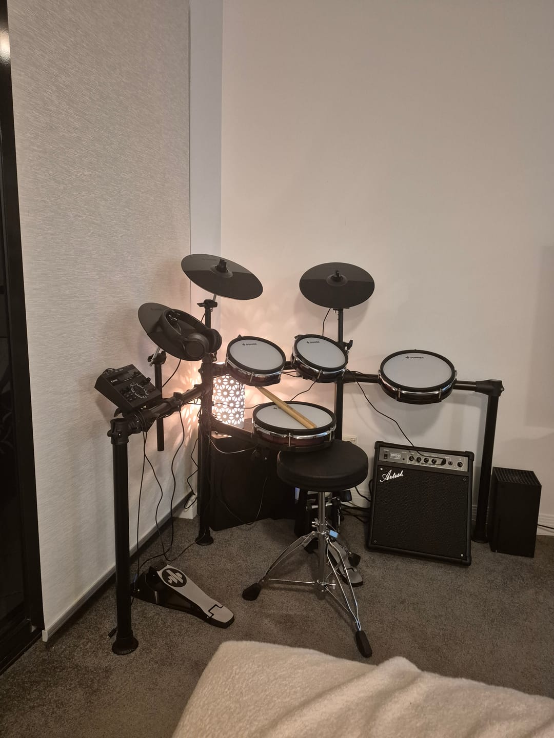 Customer photo review of Donner DED-200MAX Electronic Drum Set