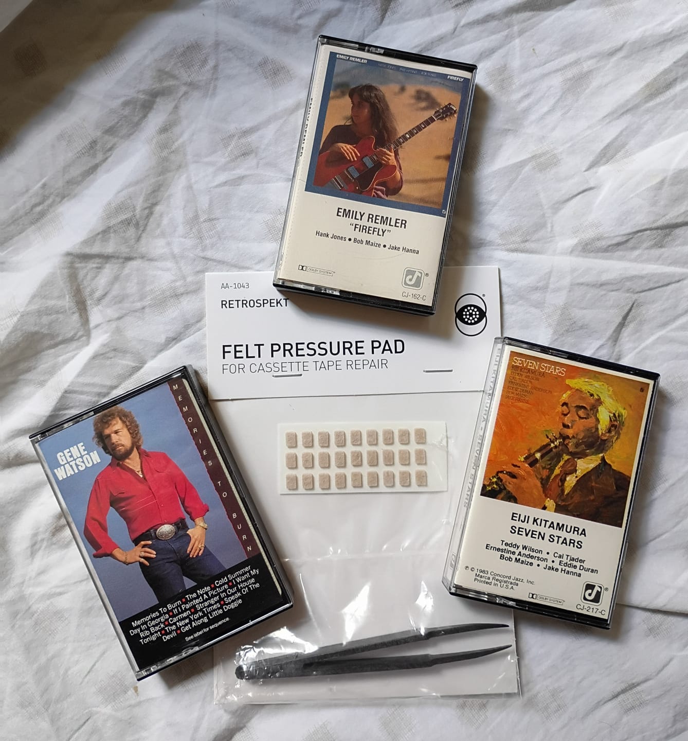 Customer photo review of Replacement Felt Pressure Pads for Cassette Tape Repair (30 pieces)