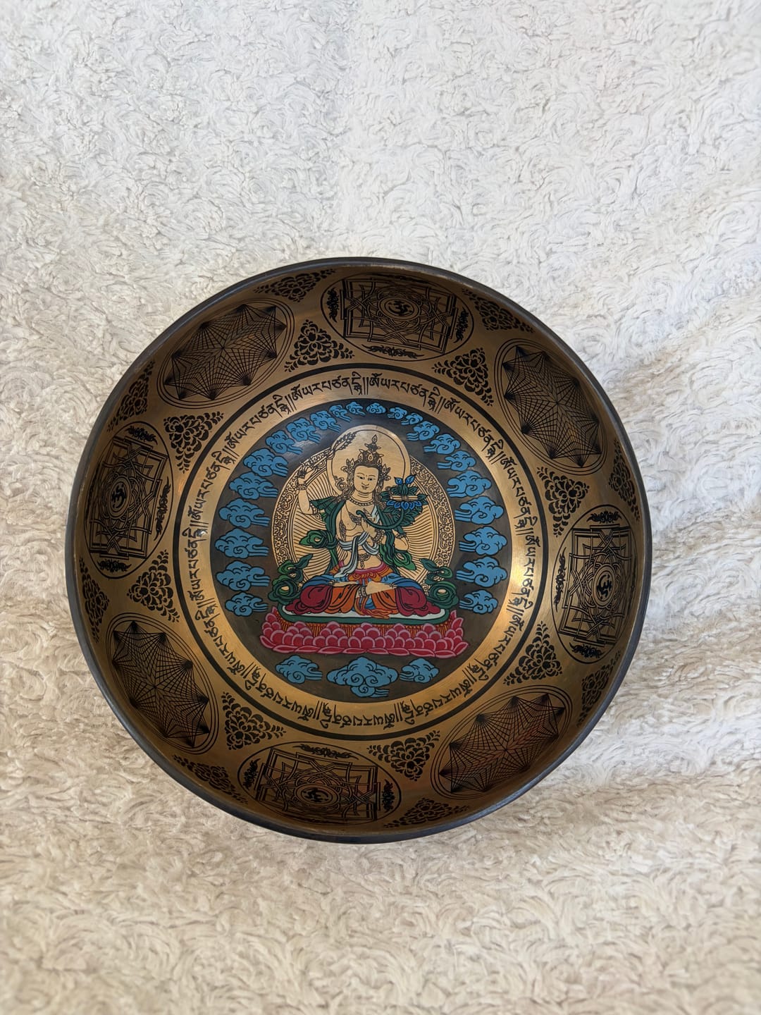 Customer photo review of Crown Chakra Singing Bowl with Manjushri for Wisdom