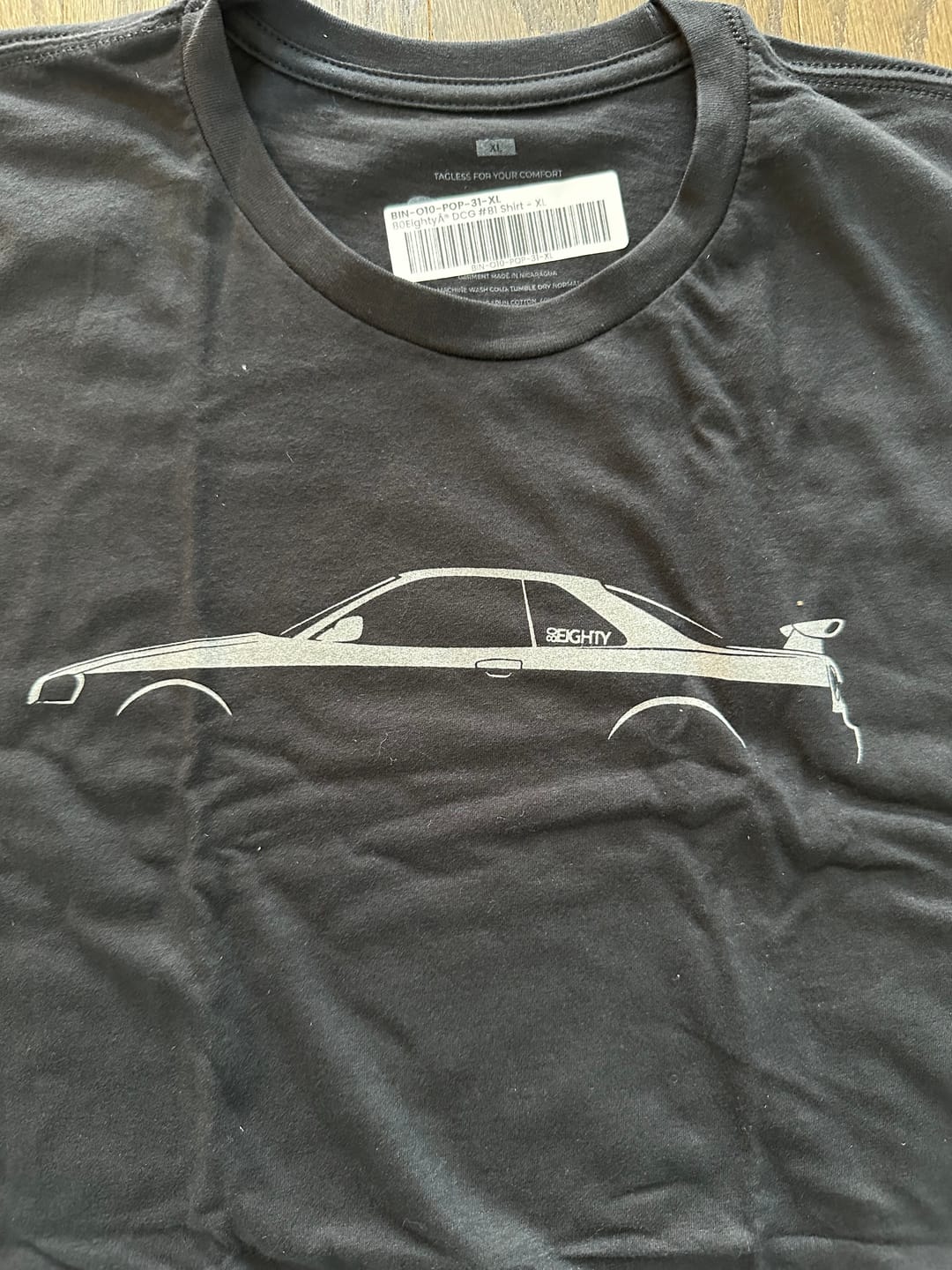 Customer photo review of 80Eighty® Mystery Shirt