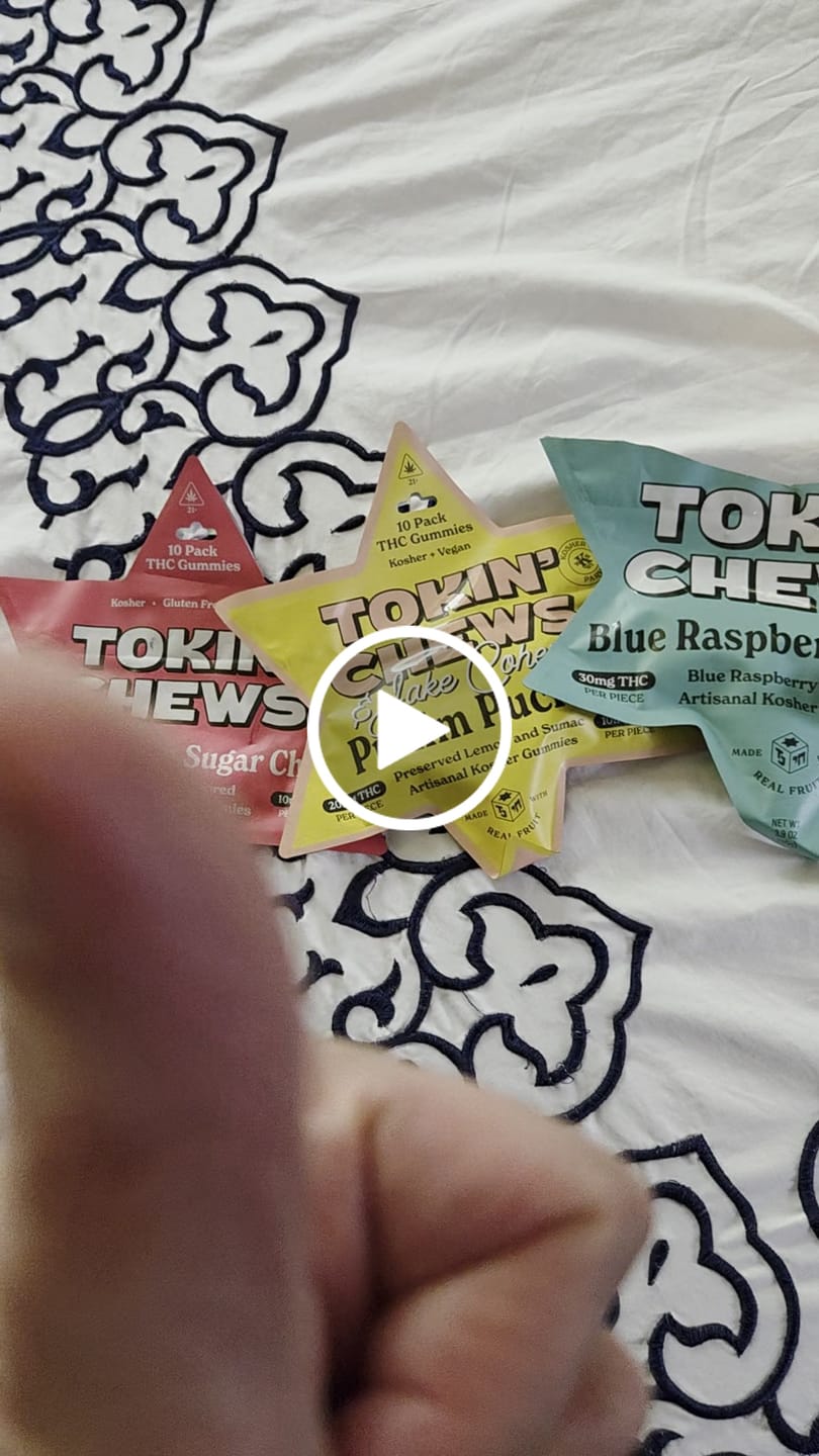 Customer video review of Blue Raspberry Dream - High Dose