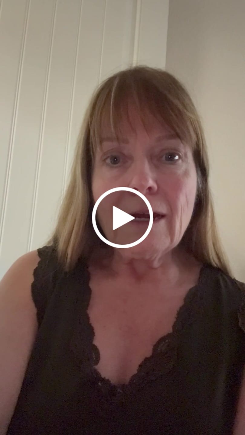 Customer video review of Besque® Magic Body Oil - Unscented