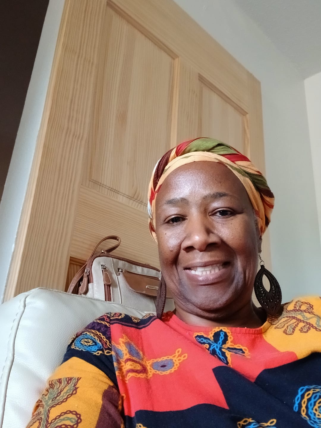 Customer photo review of GLO MELANIN