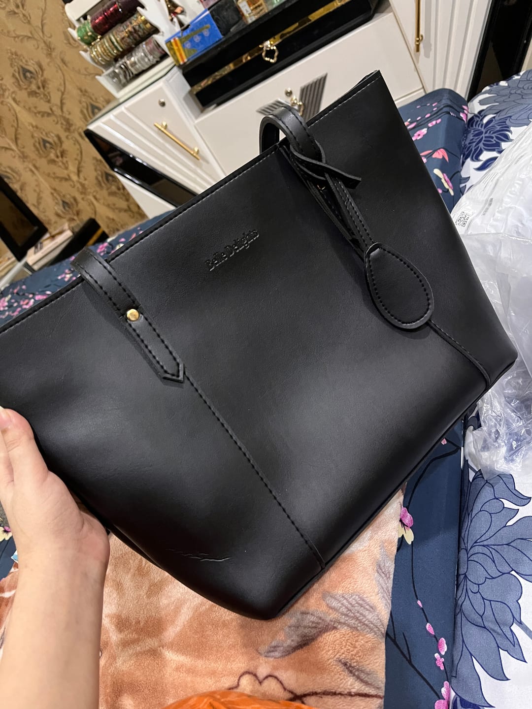 Customer photo review of Black Belle The Tote Bag