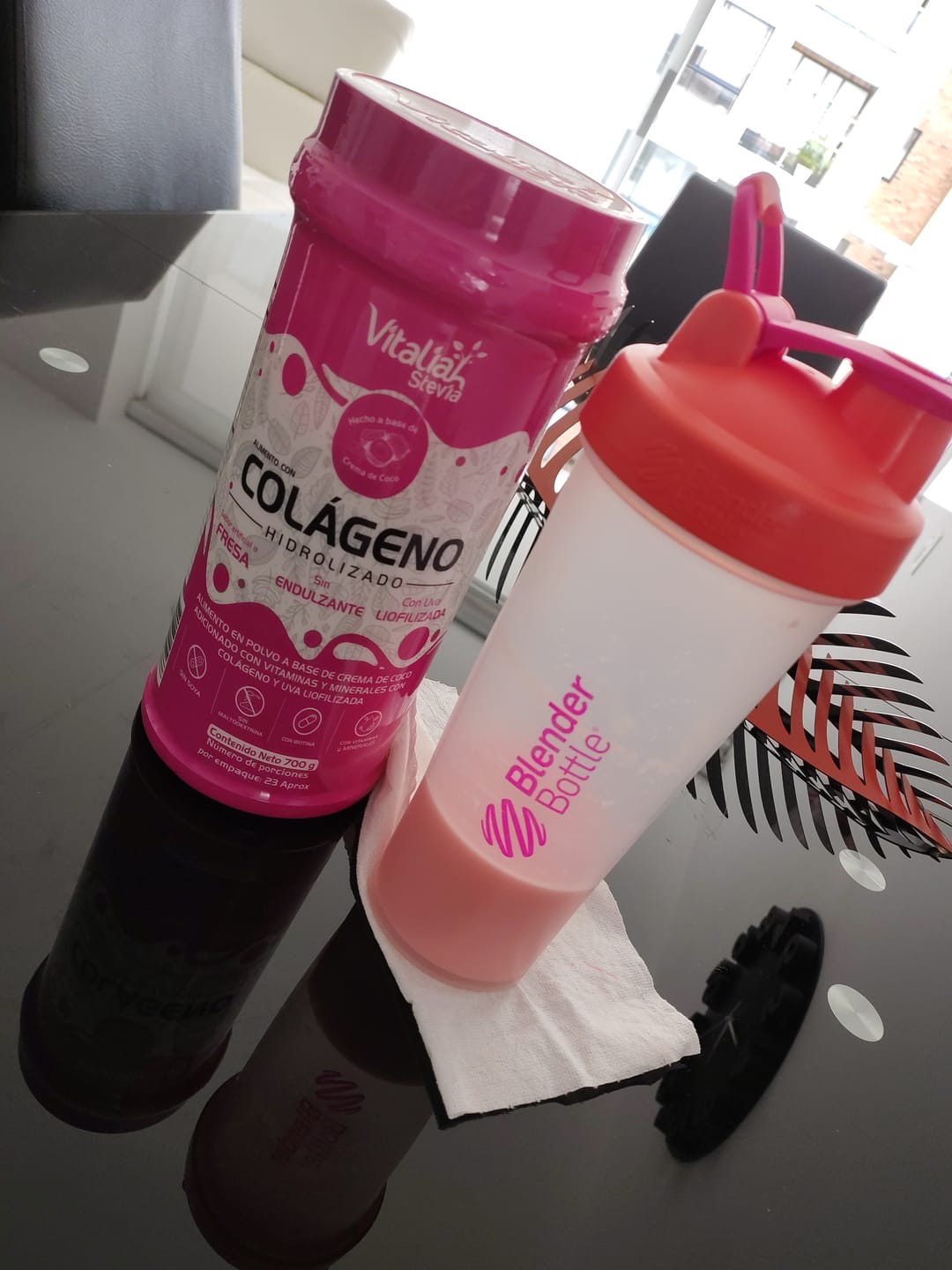 Customer photo review of Batido con Colágeno Hidrolizado sabor Fresa con Uva - 700g