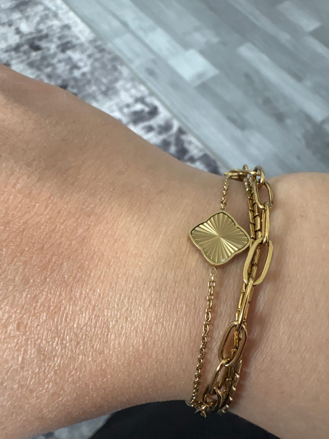 Customer photo review of Flora Gold Bracelet