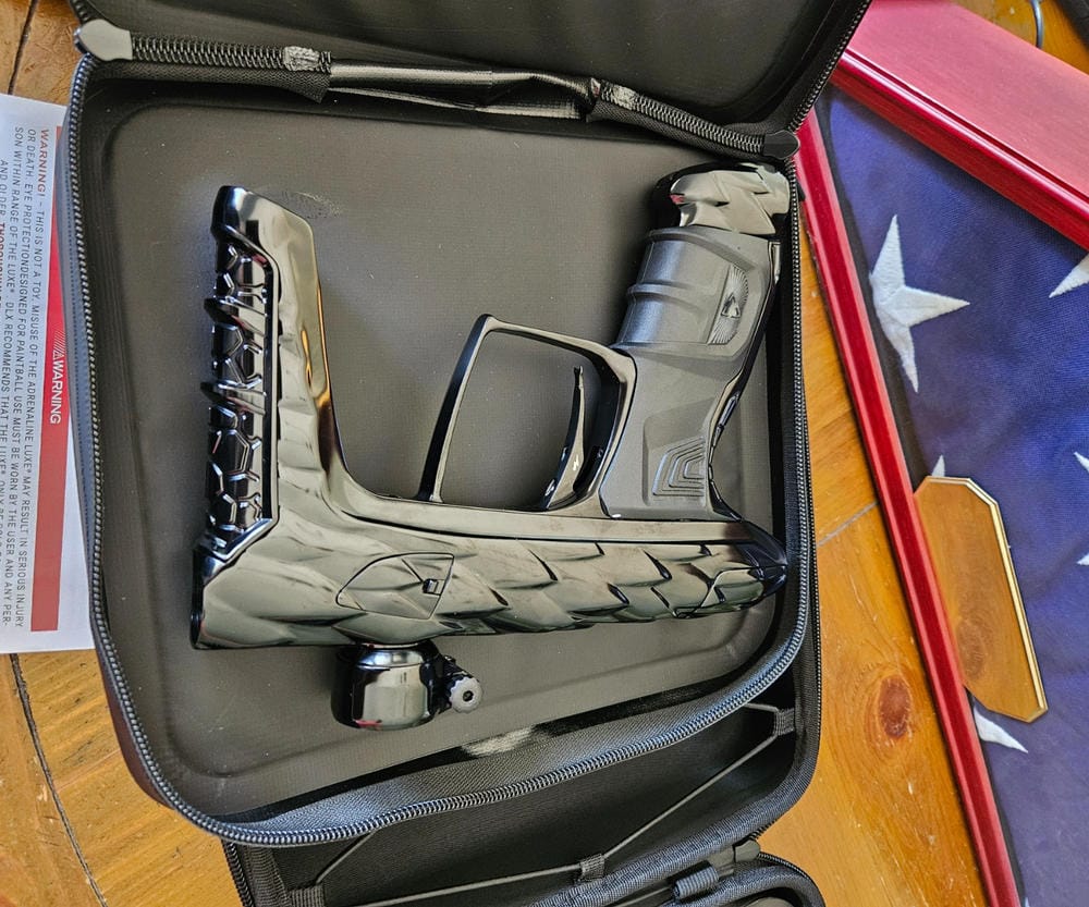 Customer photo review of Adrenaline Luxe IDOL - Polished Black