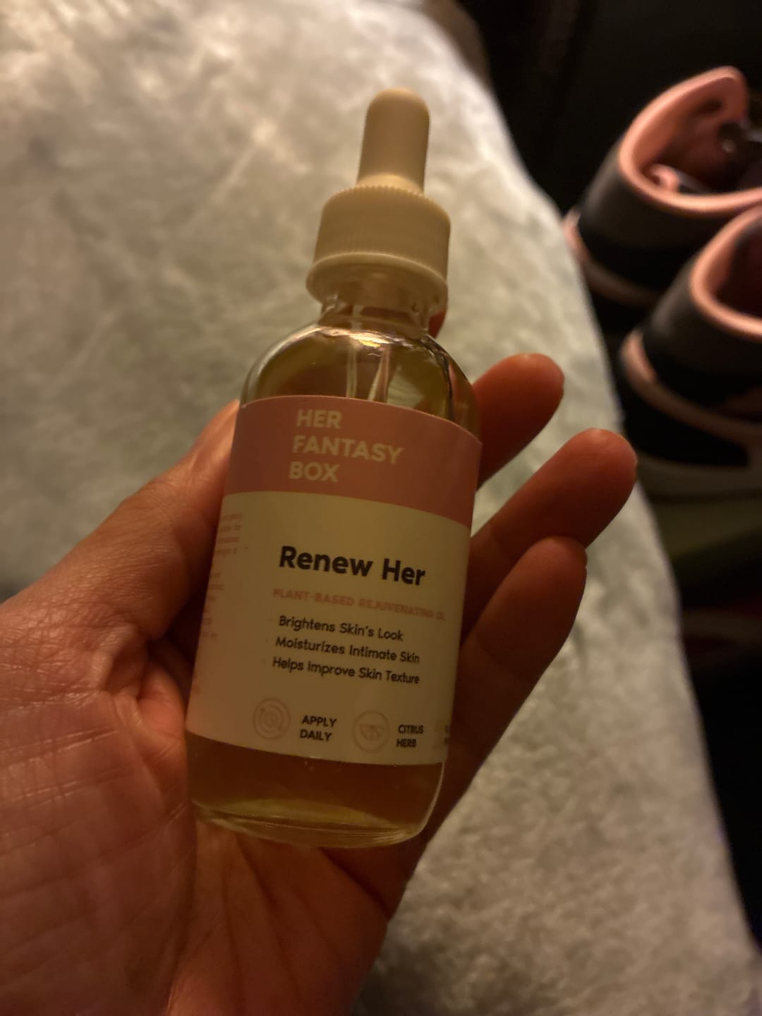 Customer photo review of Her Fantasy Box Renew Her Yoni Oil - For Dryness, Ingrown Hair, Dark Marks & Scars