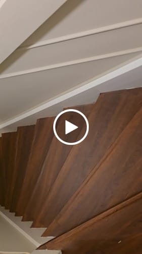Kundeanmeldelse med video av Warm walnut kontaktplast