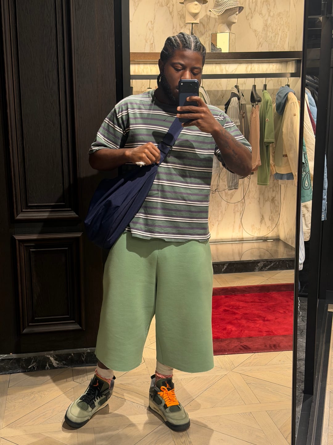 Customer photo review of SIV | Navy Blue