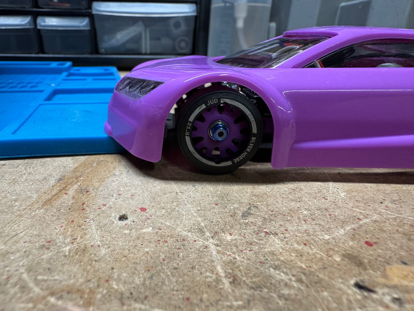Customer photo review of Special Edition Silver Horse Purple Racing 2WD “JUD” Front 8.5mm Threaded Carbon-Fiber Reinforced EVO Wheels