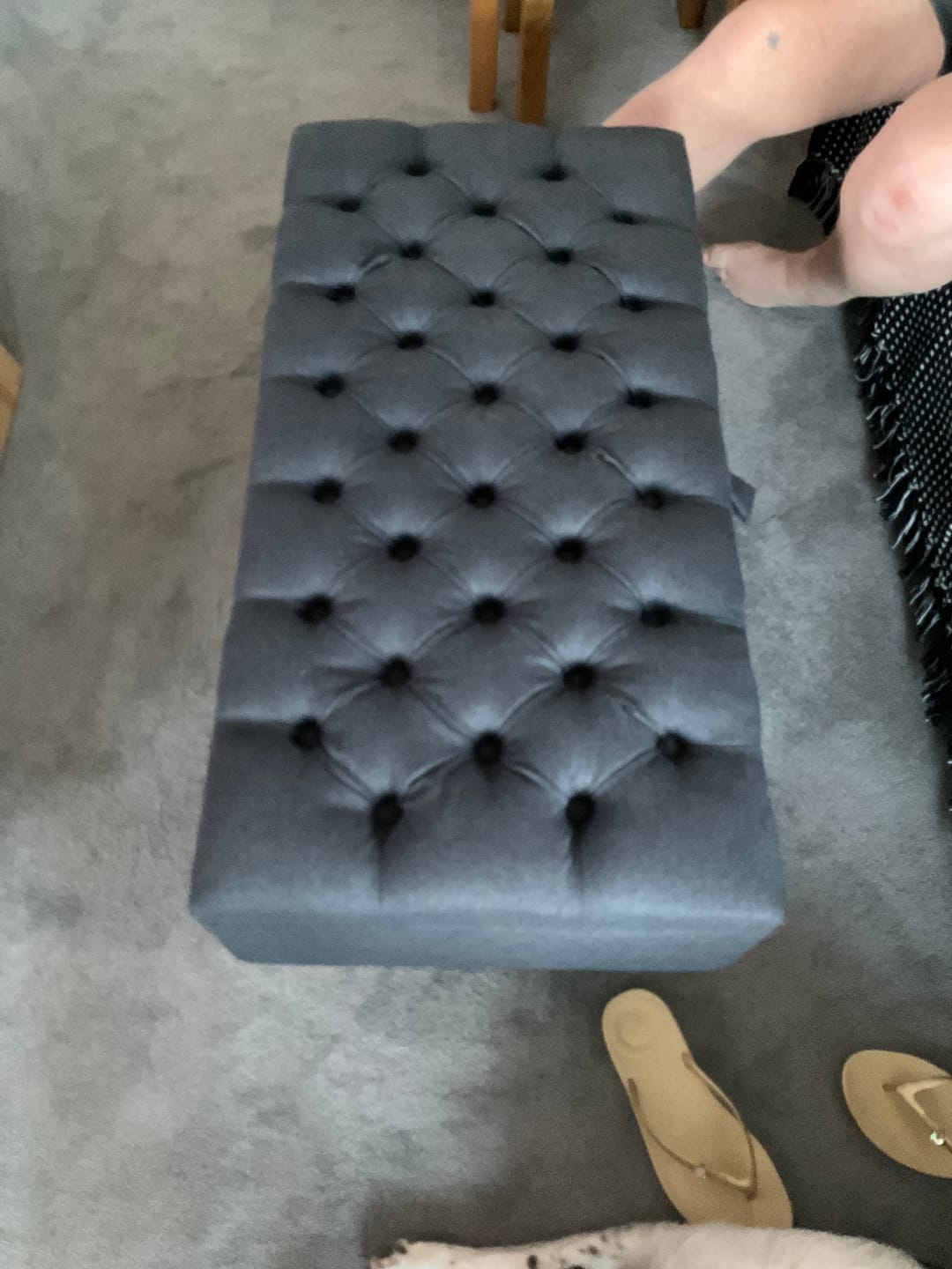 Customer photo review of Mayfair Handmade Storage Ottoman Footstool – Coffee Table Bench