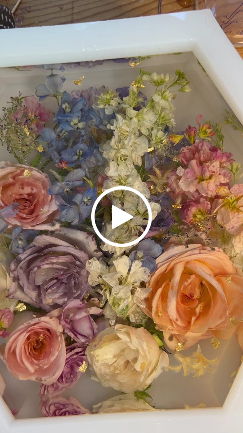 Customer video review of 11.5x10x3.1" Hexagon Silicone Mold For Epoxy Resin - Deep Casting Mold