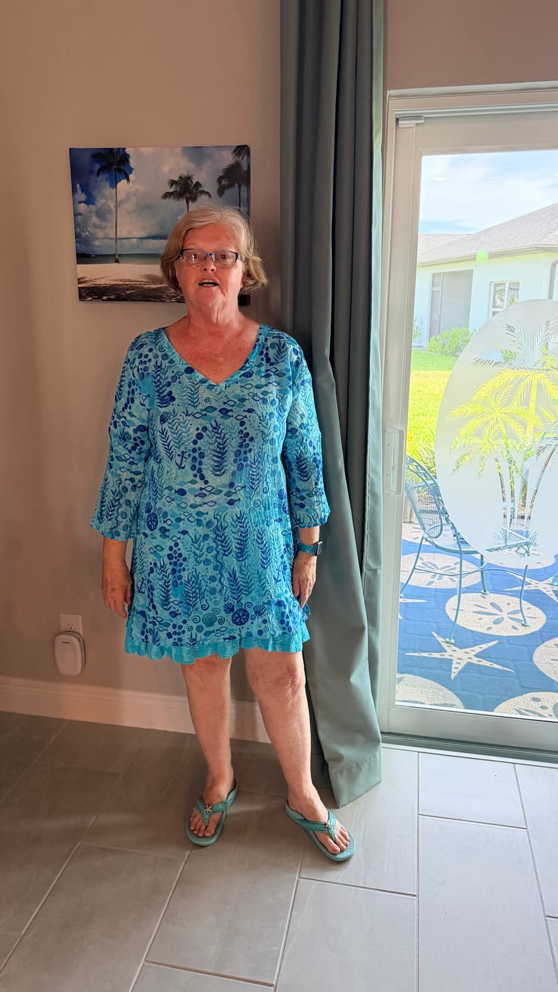 Customer photo review of Seaweed Cotton Beach Tunic