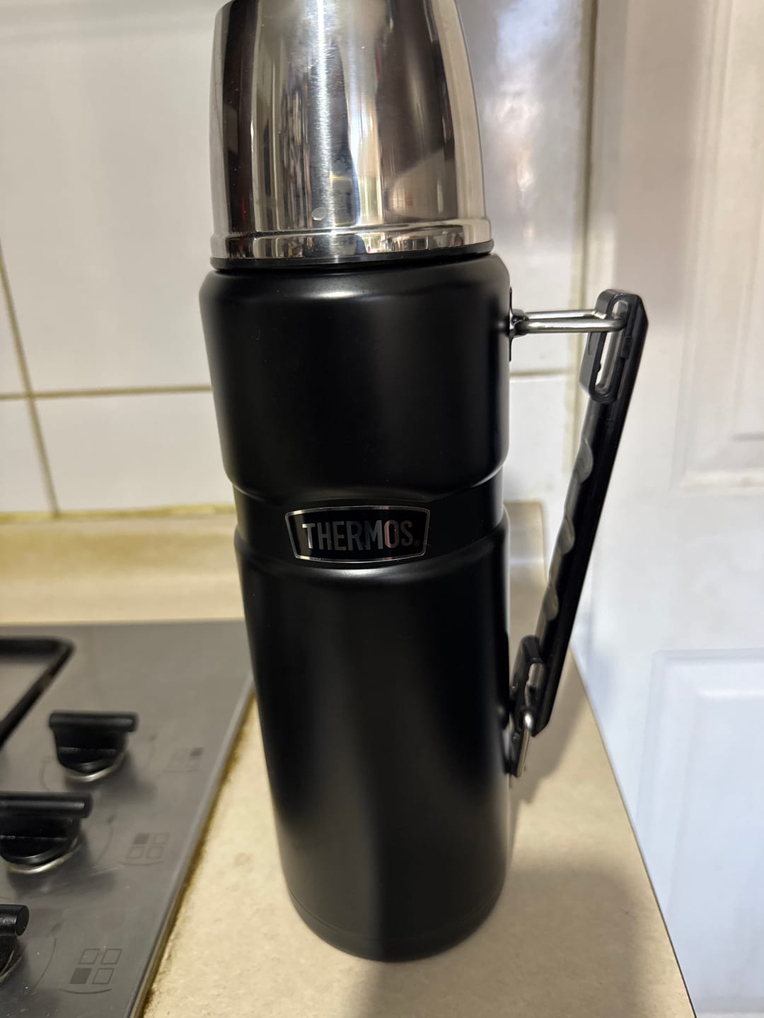 Customer photo review of TERMO LIQUIDO KING ACERO INOX 1,2 LITROS NEGRO