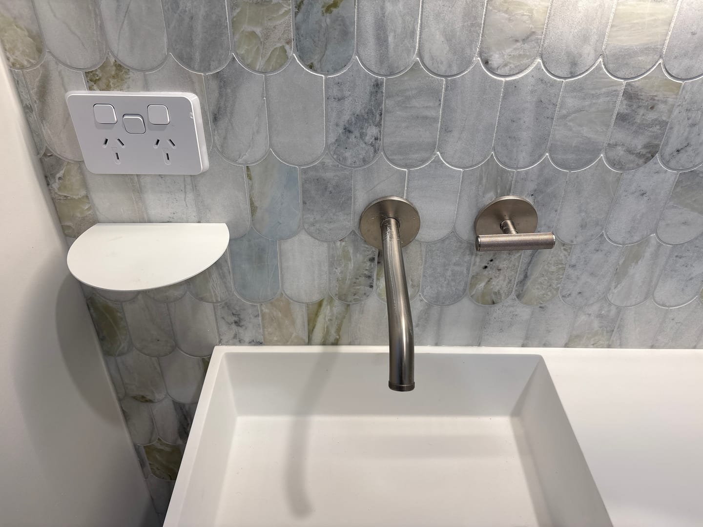 Customer photo review of FOLD Round Shelf 150