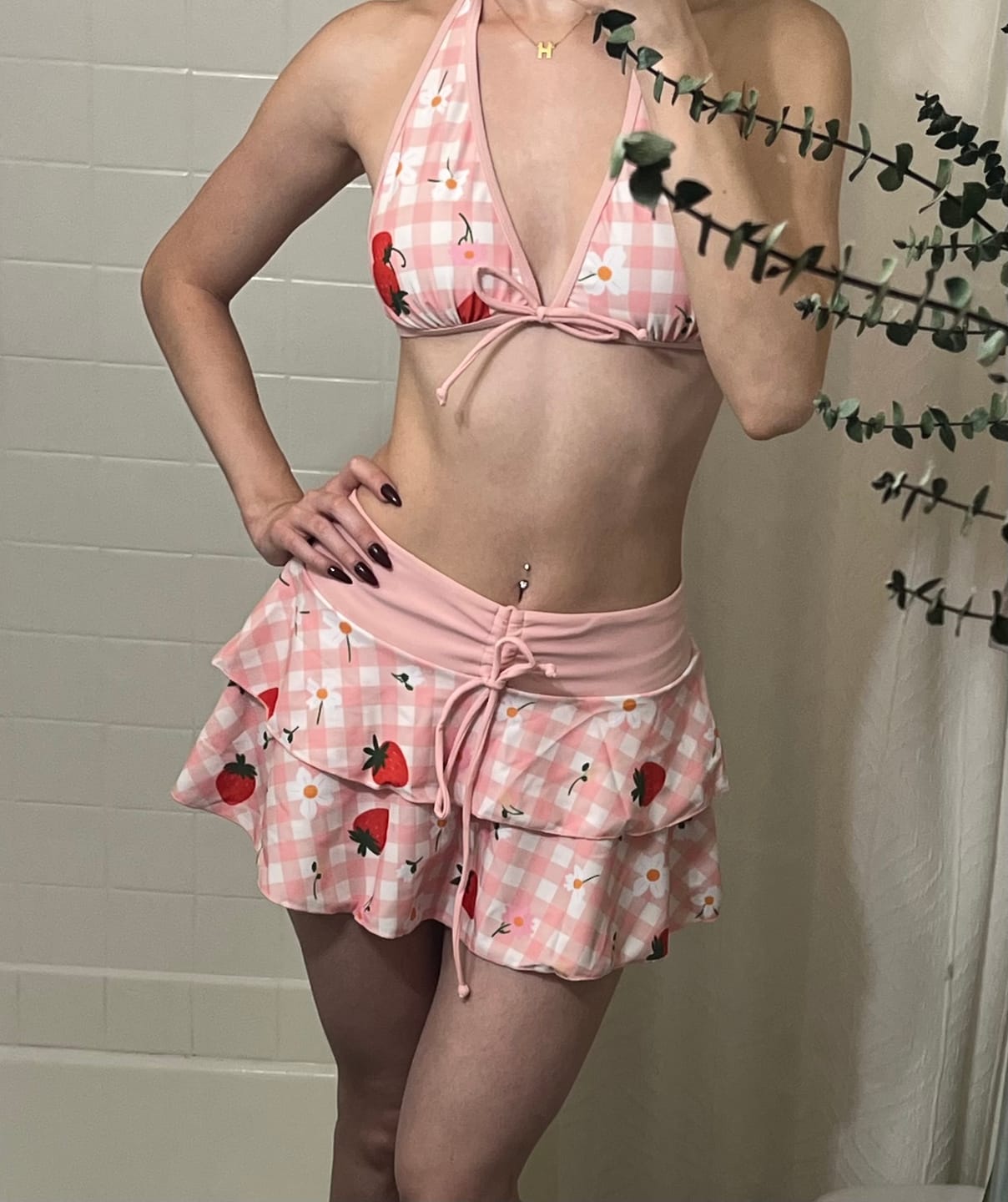 Customer photo review of Pink Strawberry 1960s Floral Print Tie-Front Layered Bikini Set