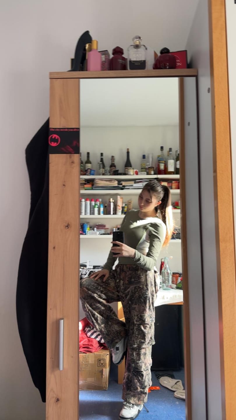 Customer photo review of W251 Hunting Season Cargo Joggers