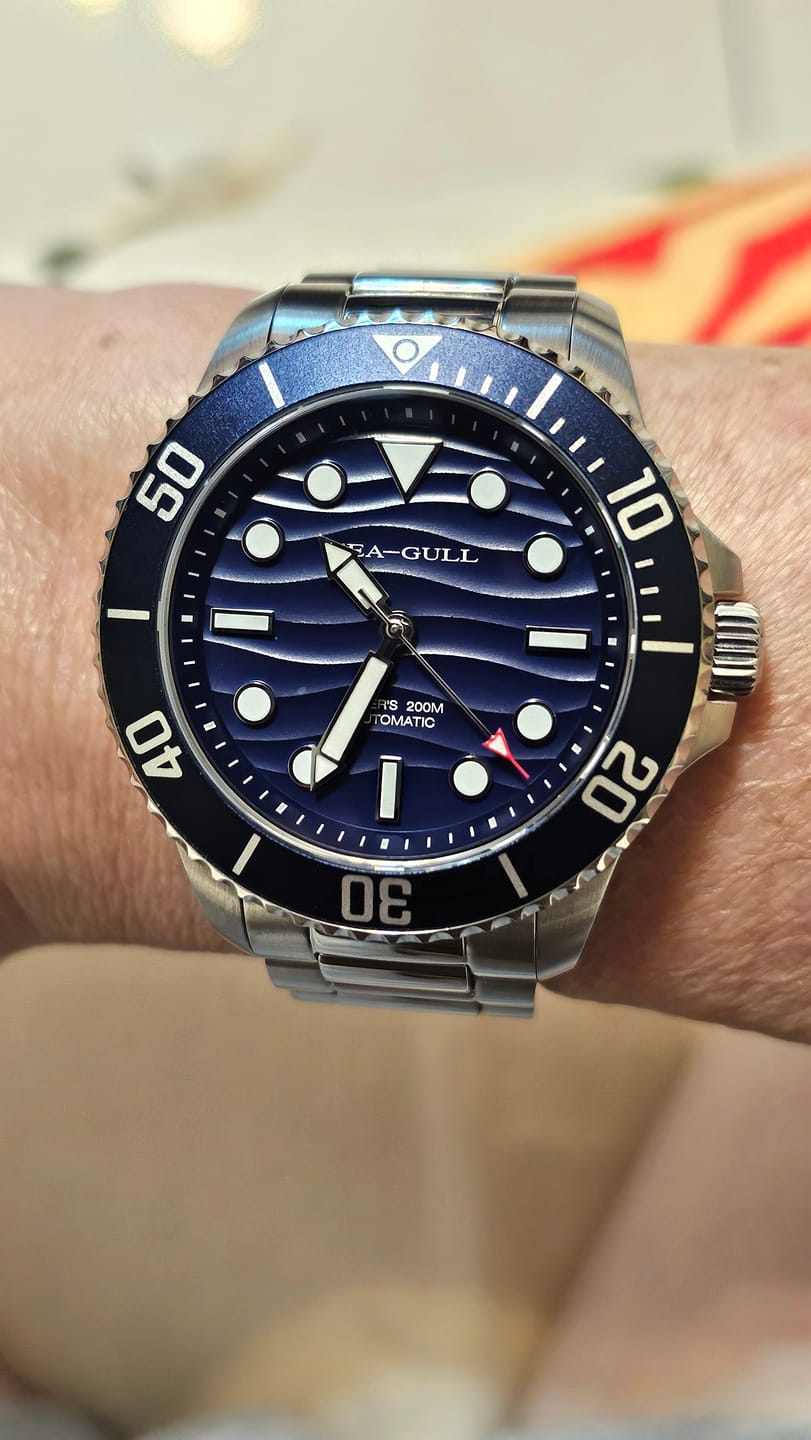 Customer photo review of Ocean Series | 200m Waterproof | Luminous | Dive | 41mm