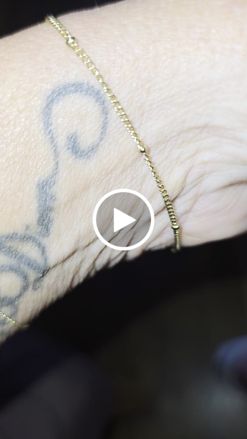 Customer video review of Single Beaded Bracelet
