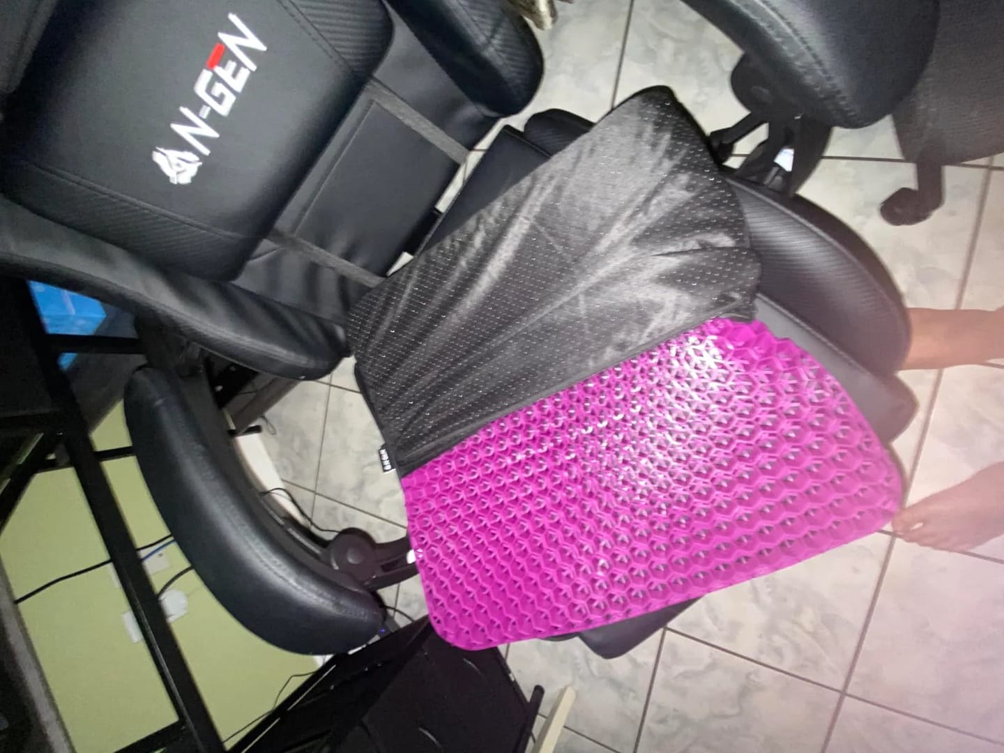 Customer photo review of XL Cooling Gel Seat Cushion