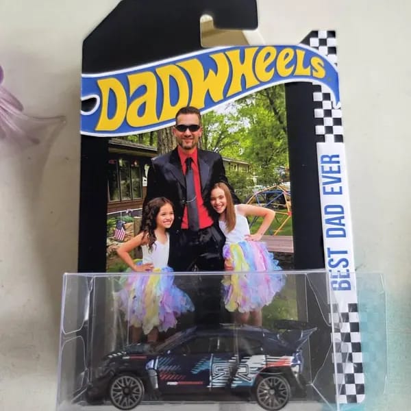 Customer photo review of Personalized Lover's Toy Dream Car Dad's Toy Dream Car Packaging Best Gift for Dad,Husband,Boyfriend