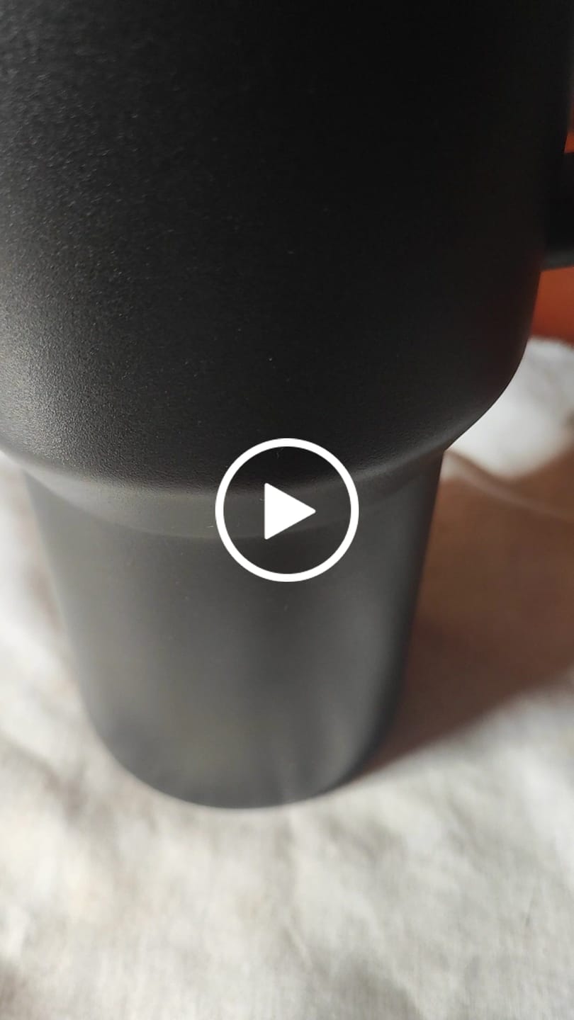Customer video review of Quencher H2.0 Adventure Black 2.0 | 1.18 lt
