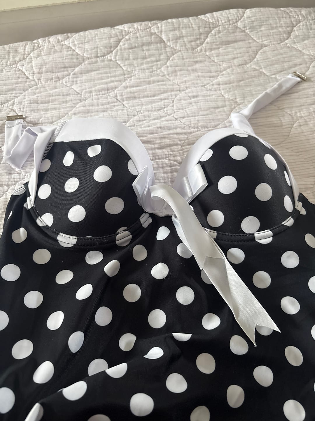 Customer photo review of Pink 1940s Halter Polka Dots Bow One-Piece Swimsuit