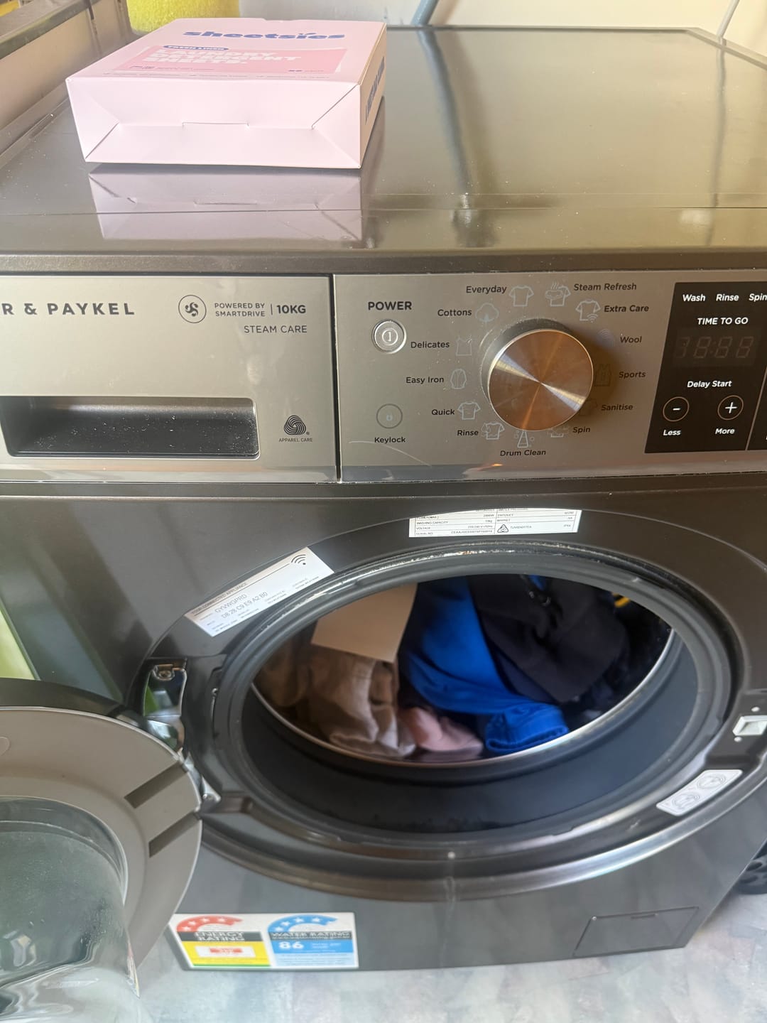 Customer photo review of Laundry Detergent x 80 Loads
