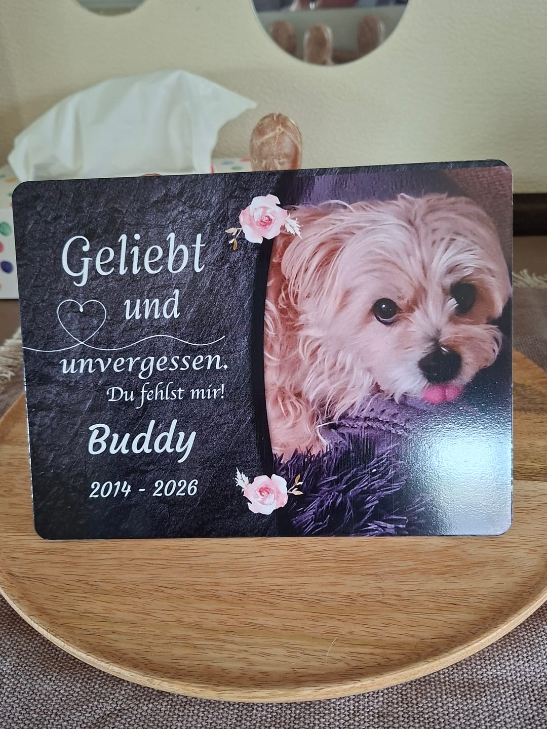 Customer photo review of Hunde Gedenktafel mit Foto & Spruch (UV- & Wetterfest)