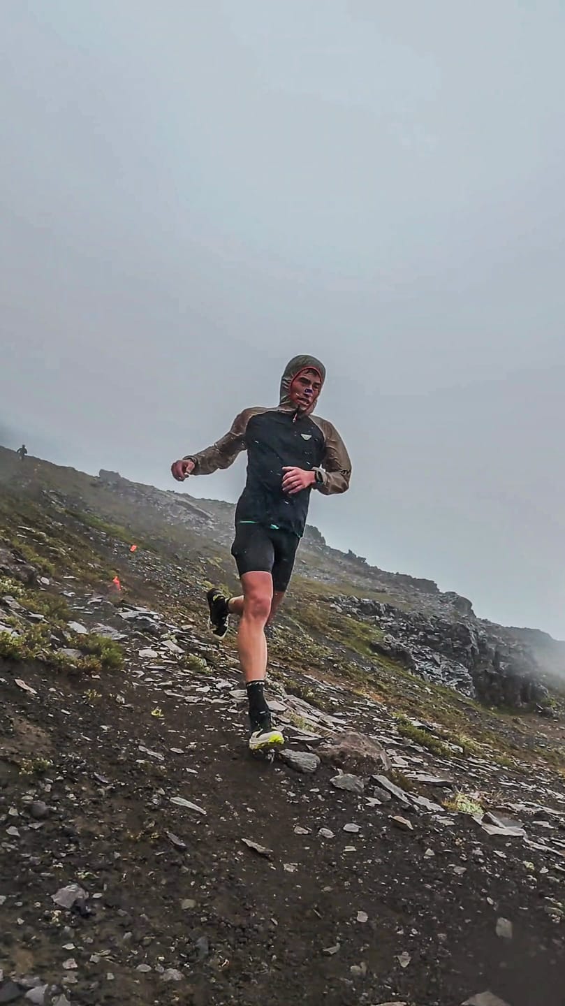 Customer photo review of Chaqueta Hombre Alpine Wind 2