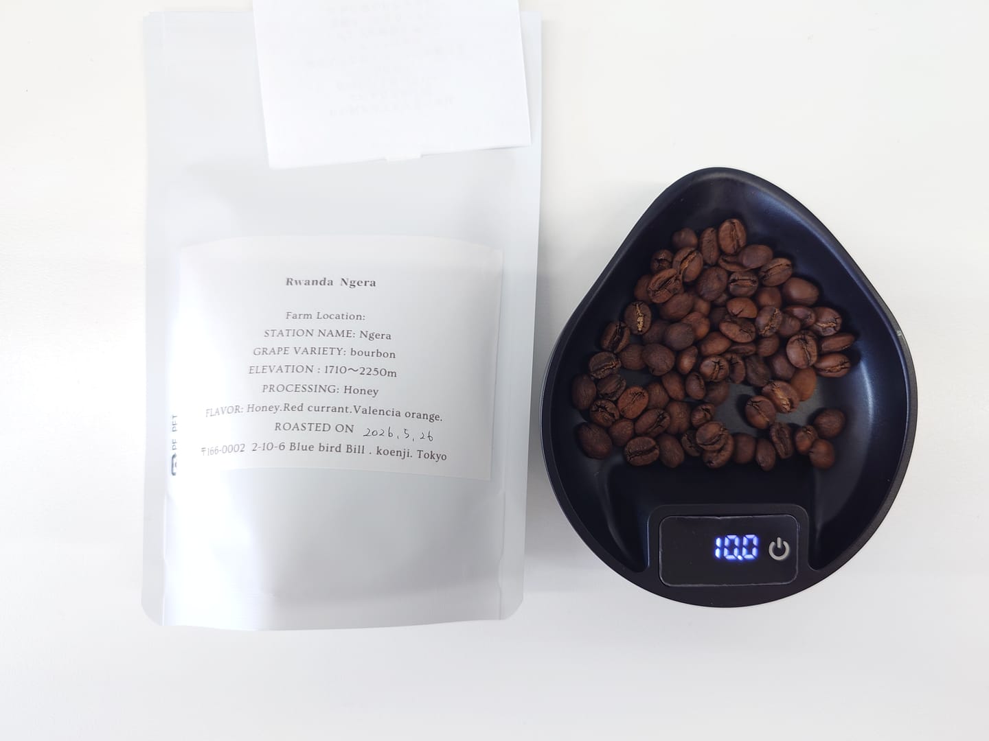 Customer photo review of Electronic Walnut Coffee Scale With Leaf Shade